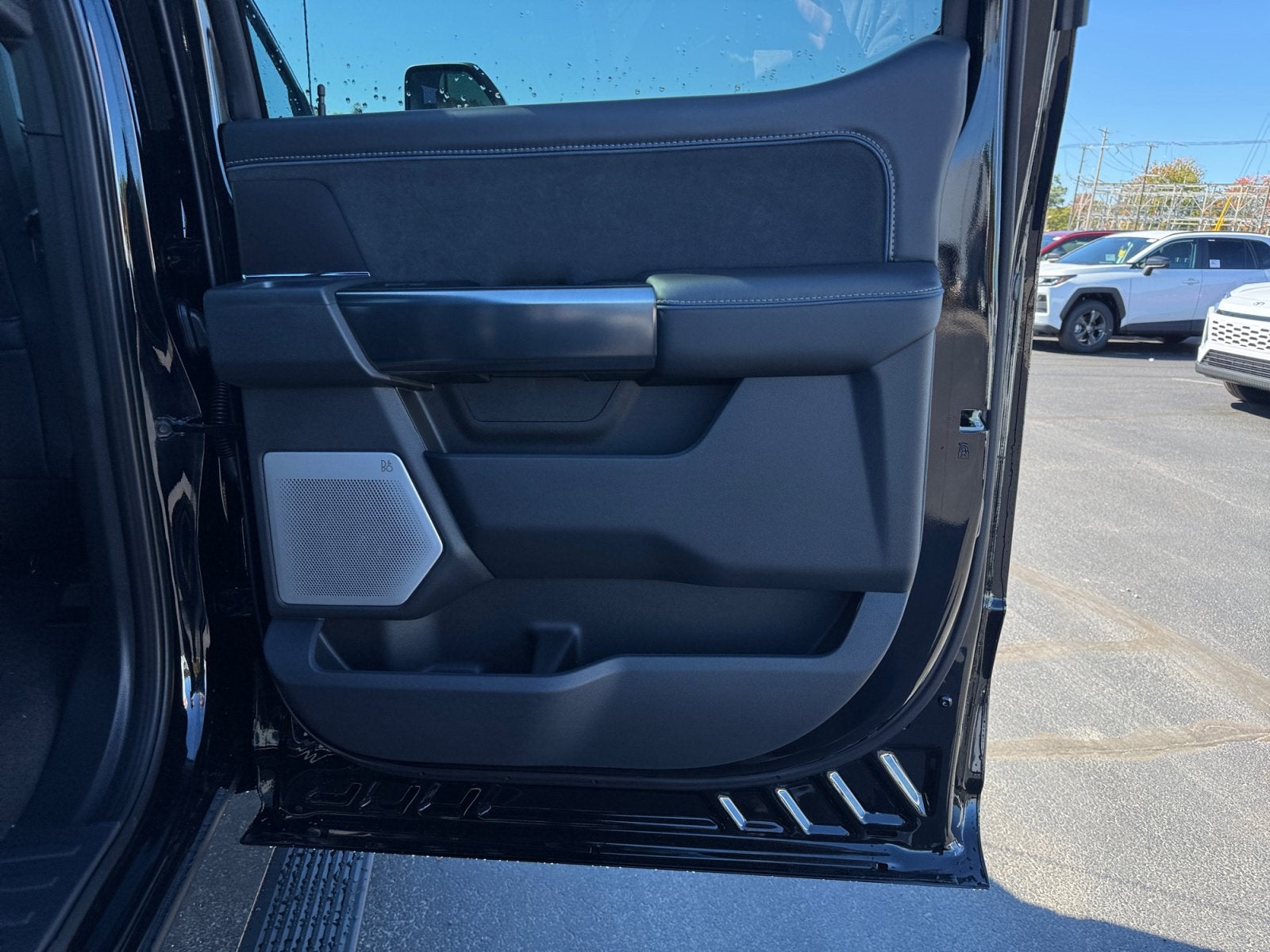 2027 Ford Super Duty F-350 SRW Platinum