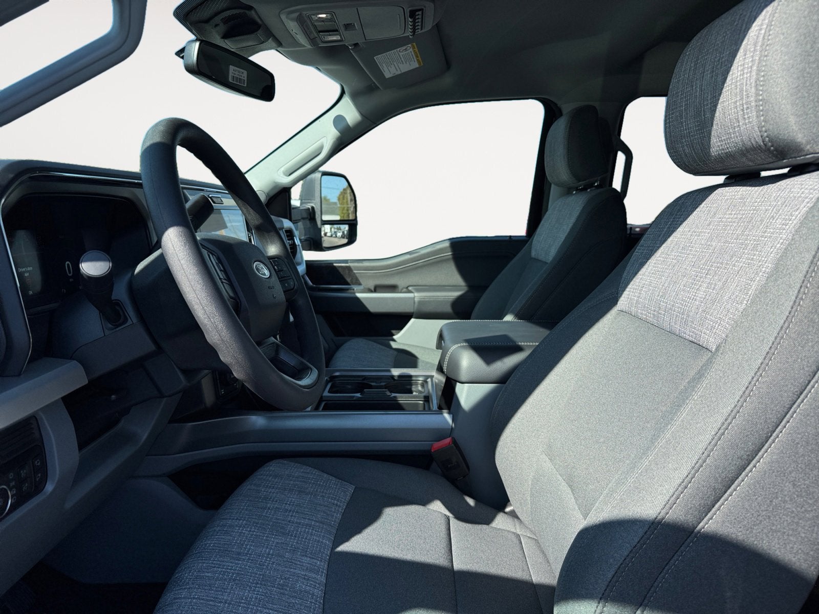 2026 Ford Super Duty F-350 SRW XLT