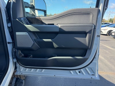 2026 Ford Super Duty F-350 SRW F-350® Lariat®