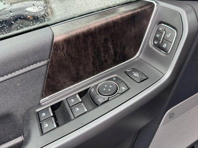 2026 Ford Super Duty F-350 SRW LARIAT
