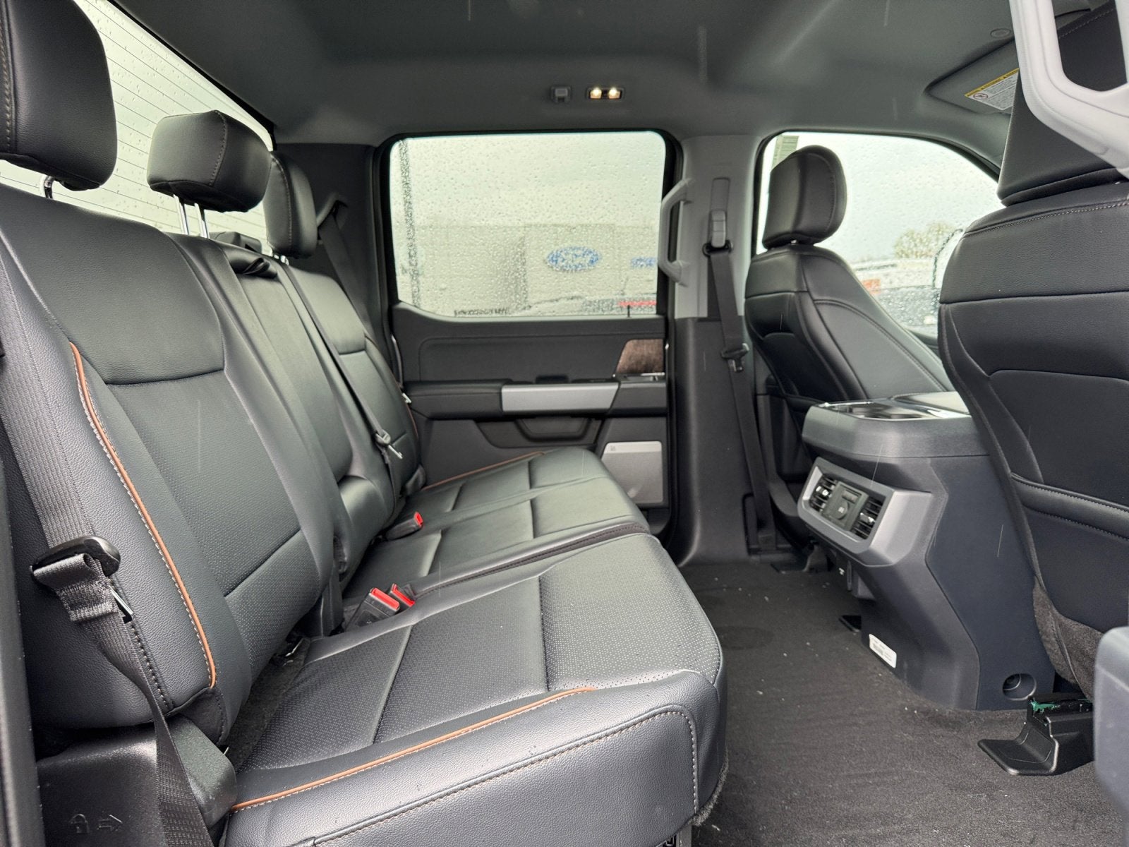 2026 Ford Super Duty F-350 SRW LARIAT