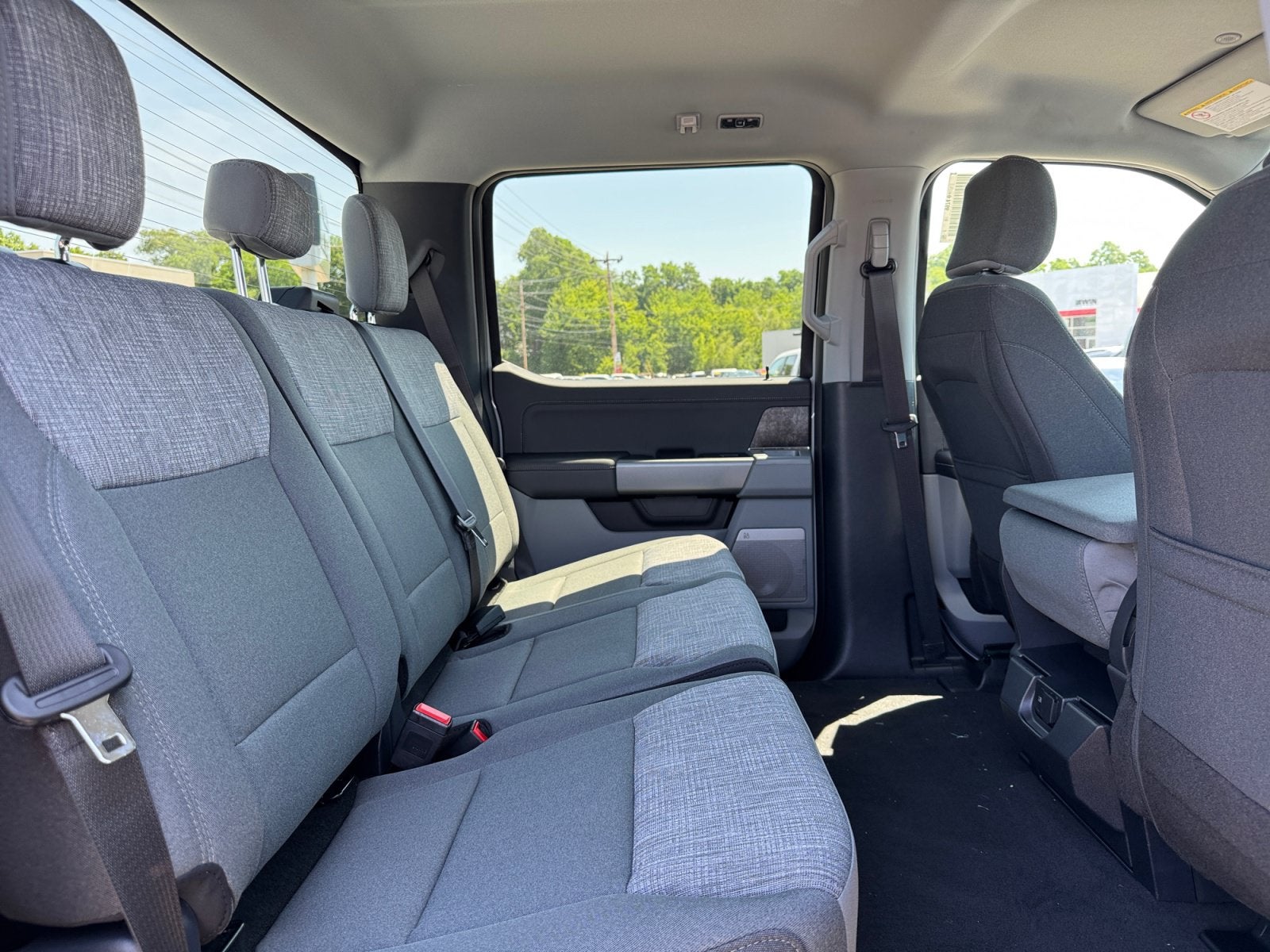 2026 Ford Super Duty F-350 SRW XLT