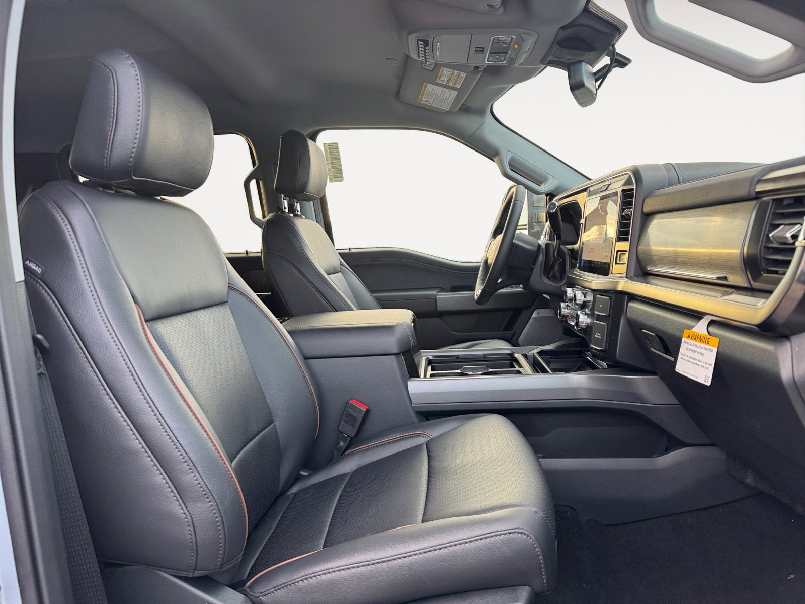 2026 Ford Super Duty F-350 SRW LARIAT