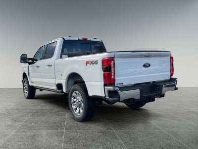 2026 Ford Super Duty F-350 SRW LARIAT