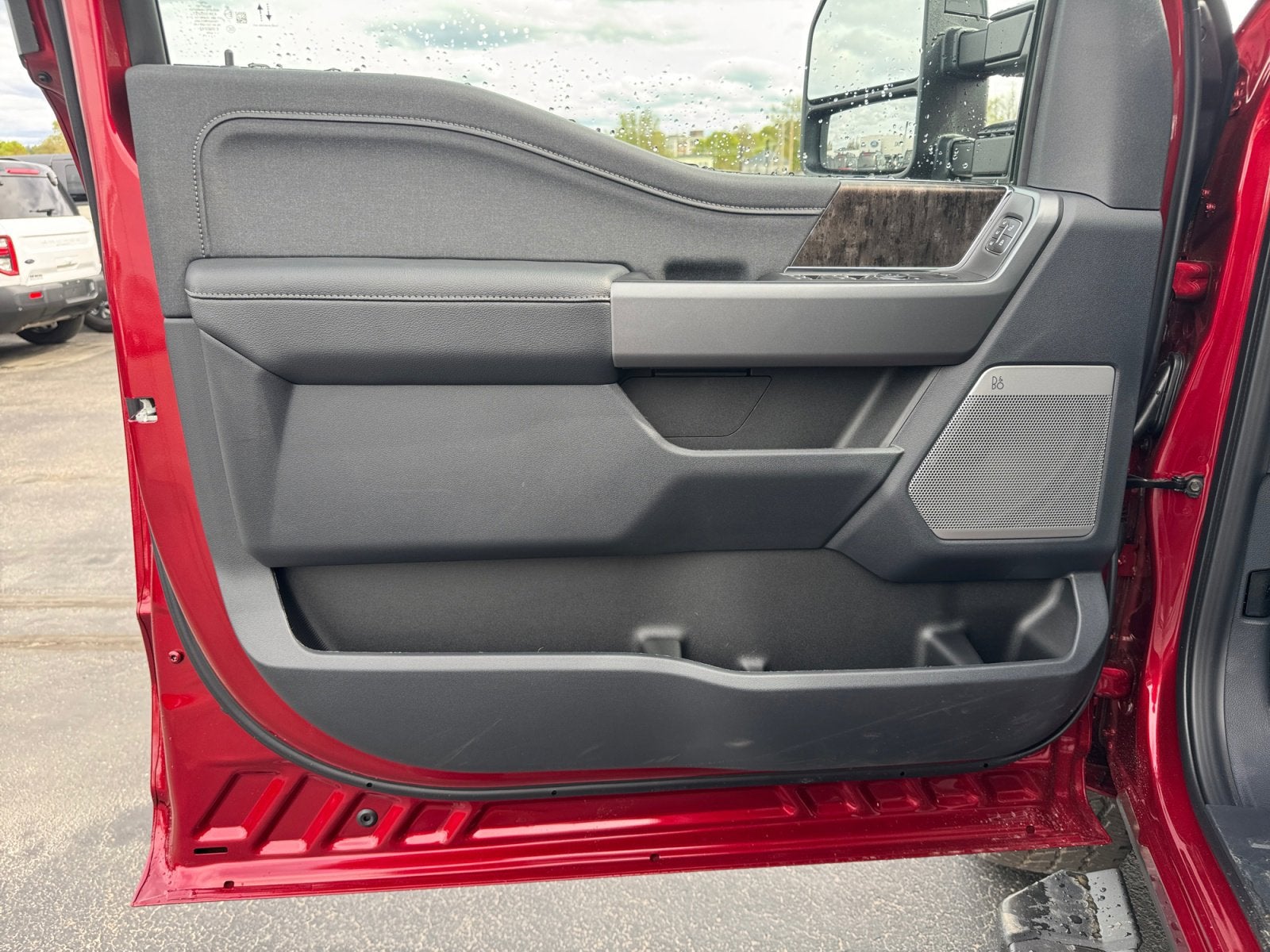 2026 Ford Super Duty F-350 SRW LARIAT