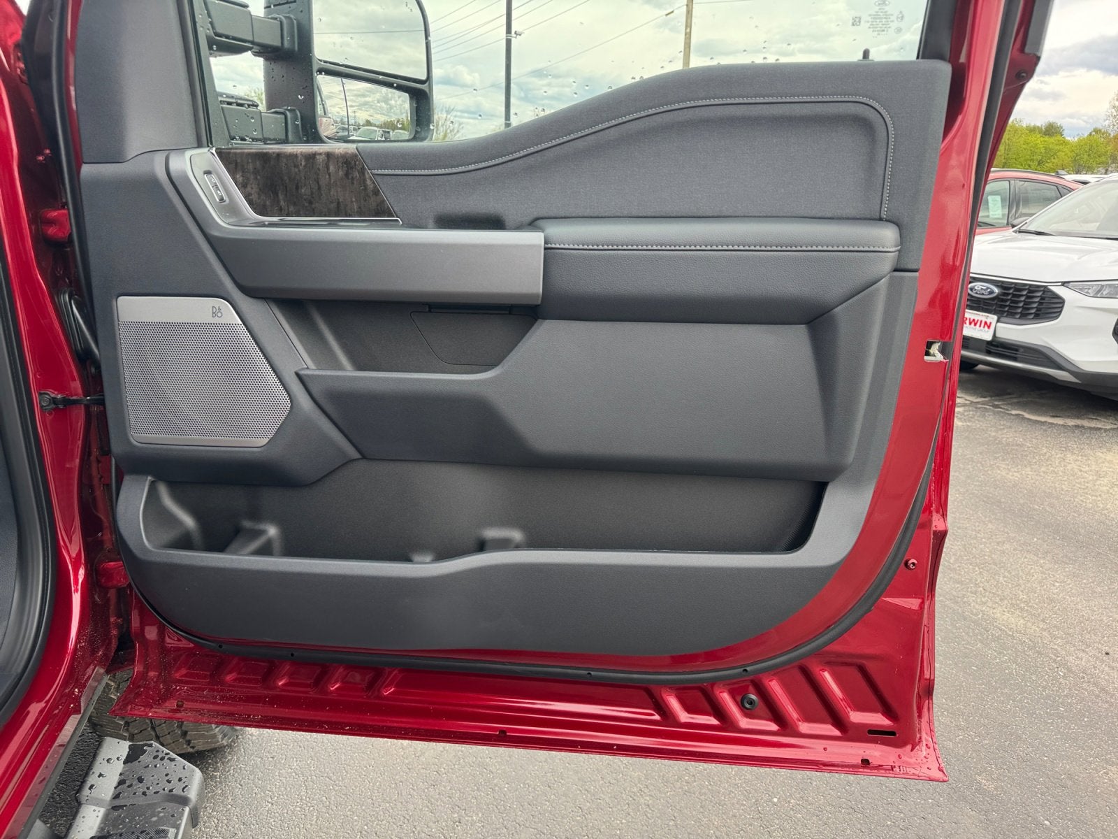 2026 Ford Super Duty F-350 SRW LARIAT