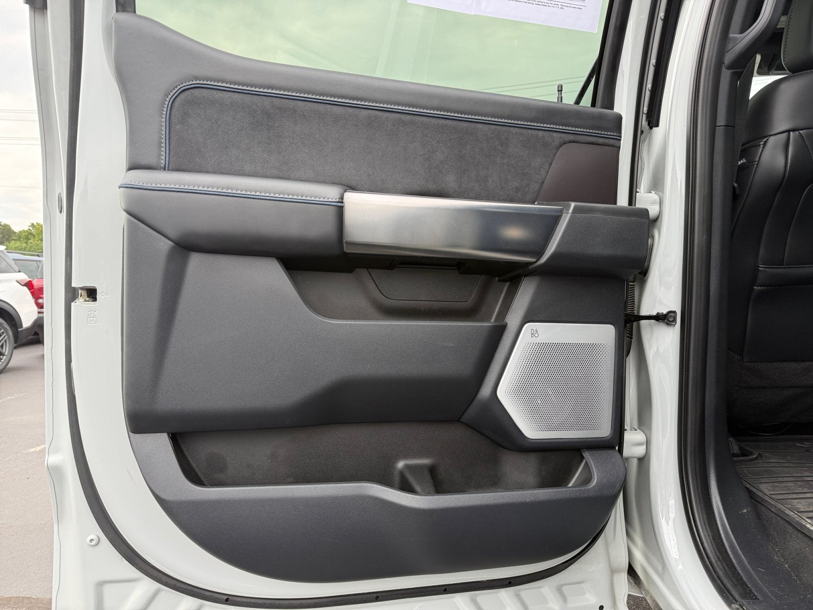 2026 Ford Super Duty F-350 SRW Platinum