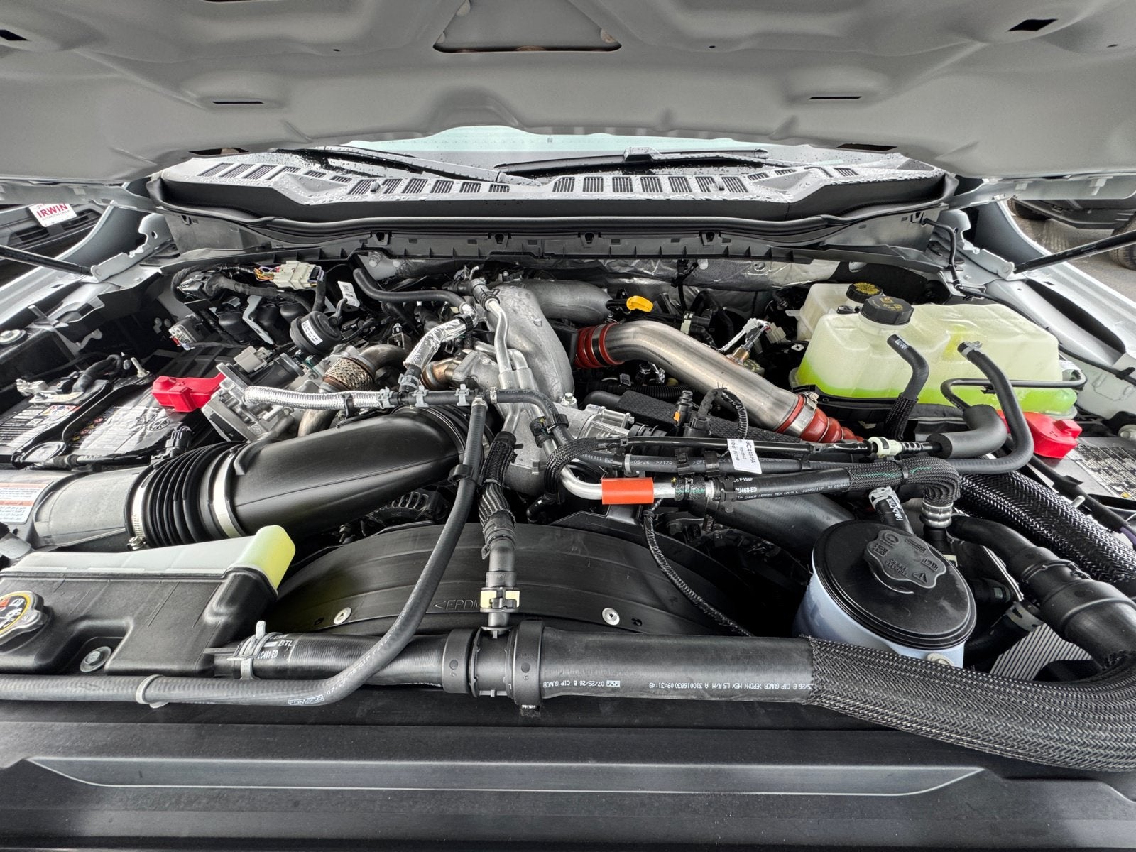 2027 Ford Super Duty F-350 DRW LARIAT