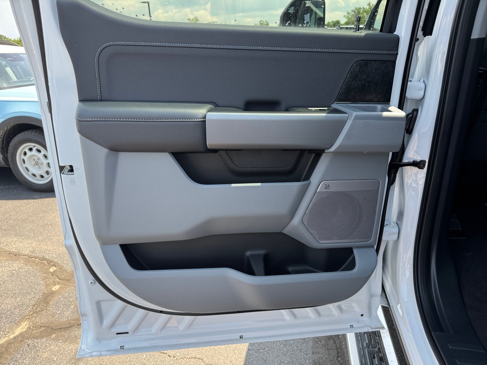 2026 Ford Super Duty F-350 DRW XLT