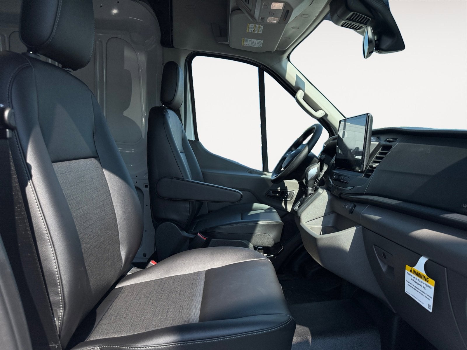 2025 Ford Transit Cargo Van Base