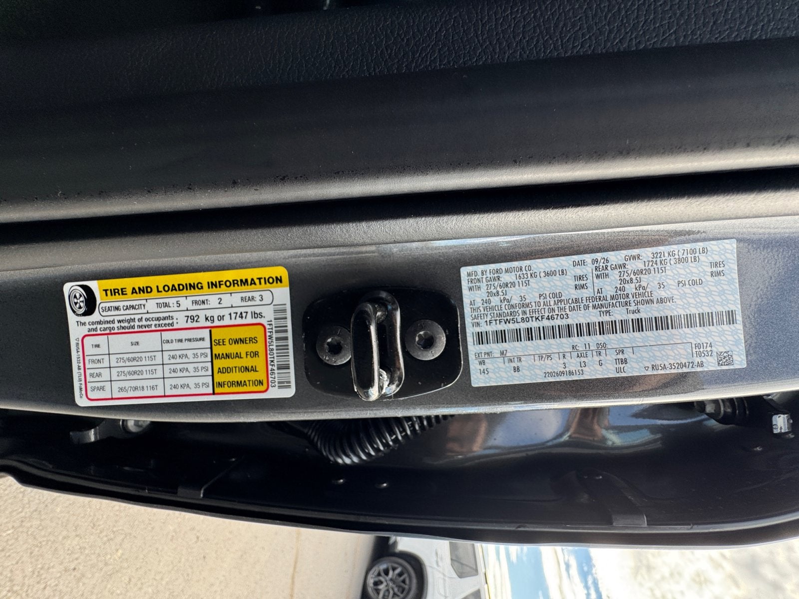 2026 Ford F-150 LARIAT