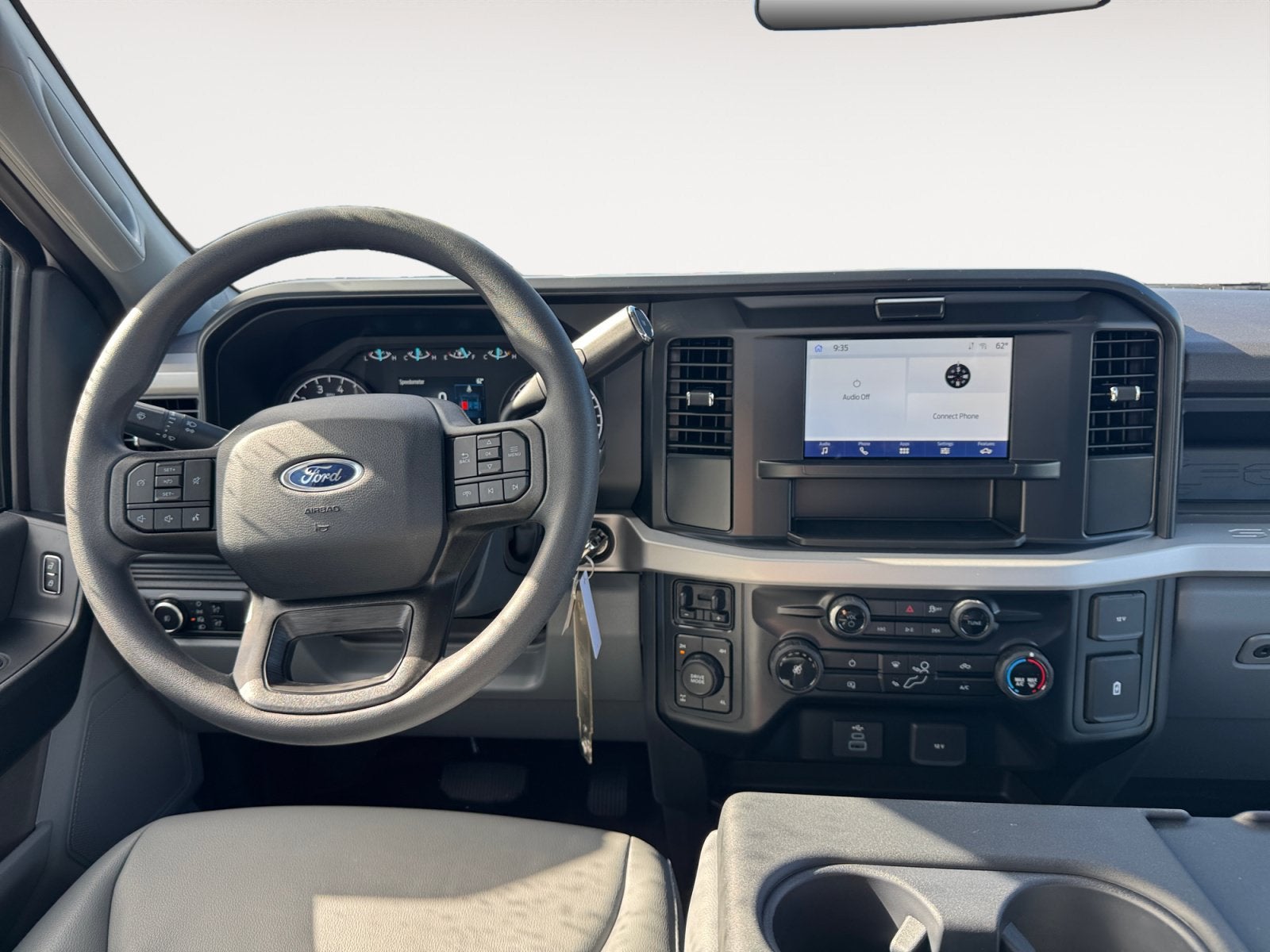 2026 Ford Super Duty F-350 SRW Base