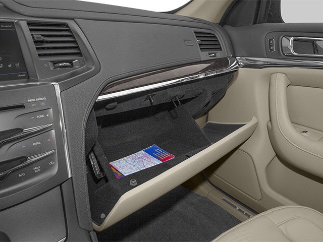 2014 Lincoln MKS Base