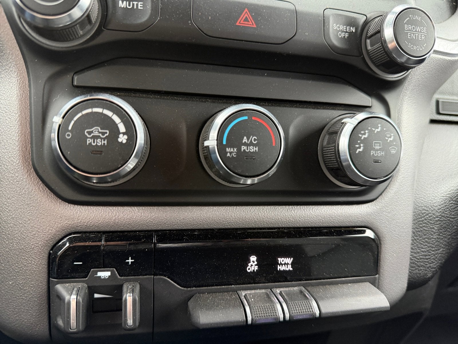 2024 RAM 2500 Base