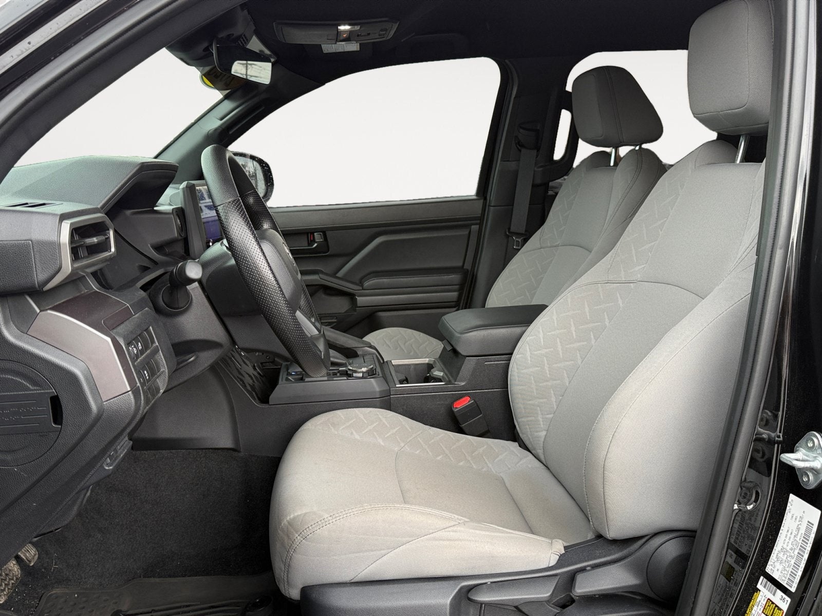 2025 Toyota Tacoma 4WD SR5