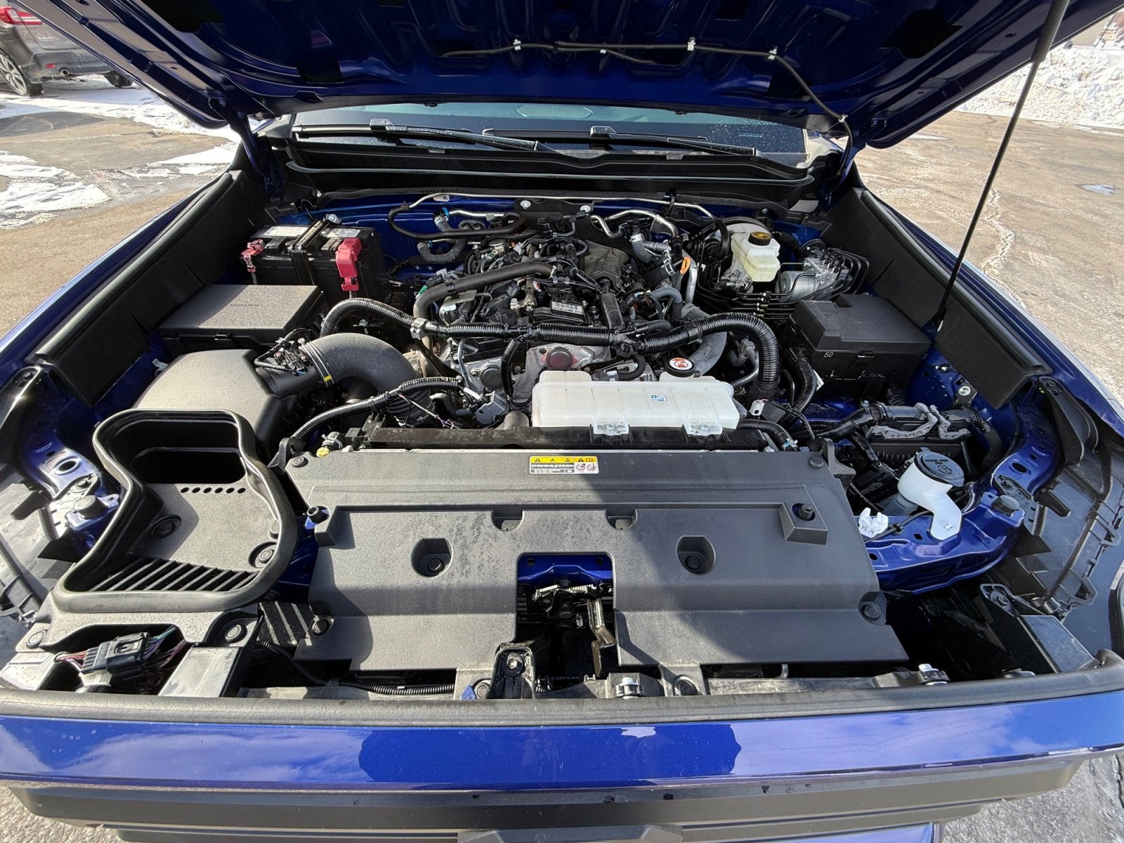 2025 Toyota Tacoma 4WD SR5