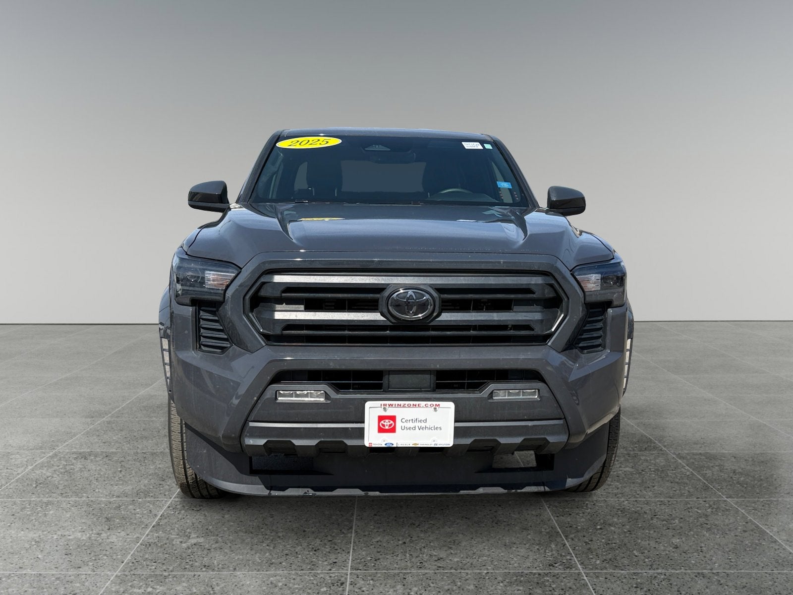 2025 Toyota Tacoma 4WD SR5