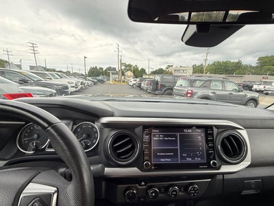 2022 Toyota Tacoma 4WD SR5