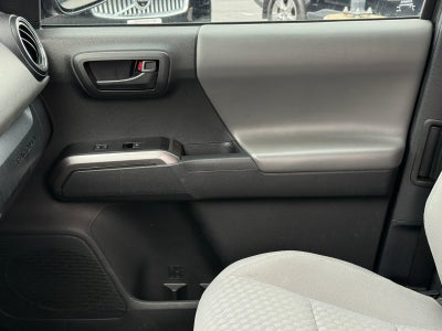2022 Toyota Tacoma 4WD SR5