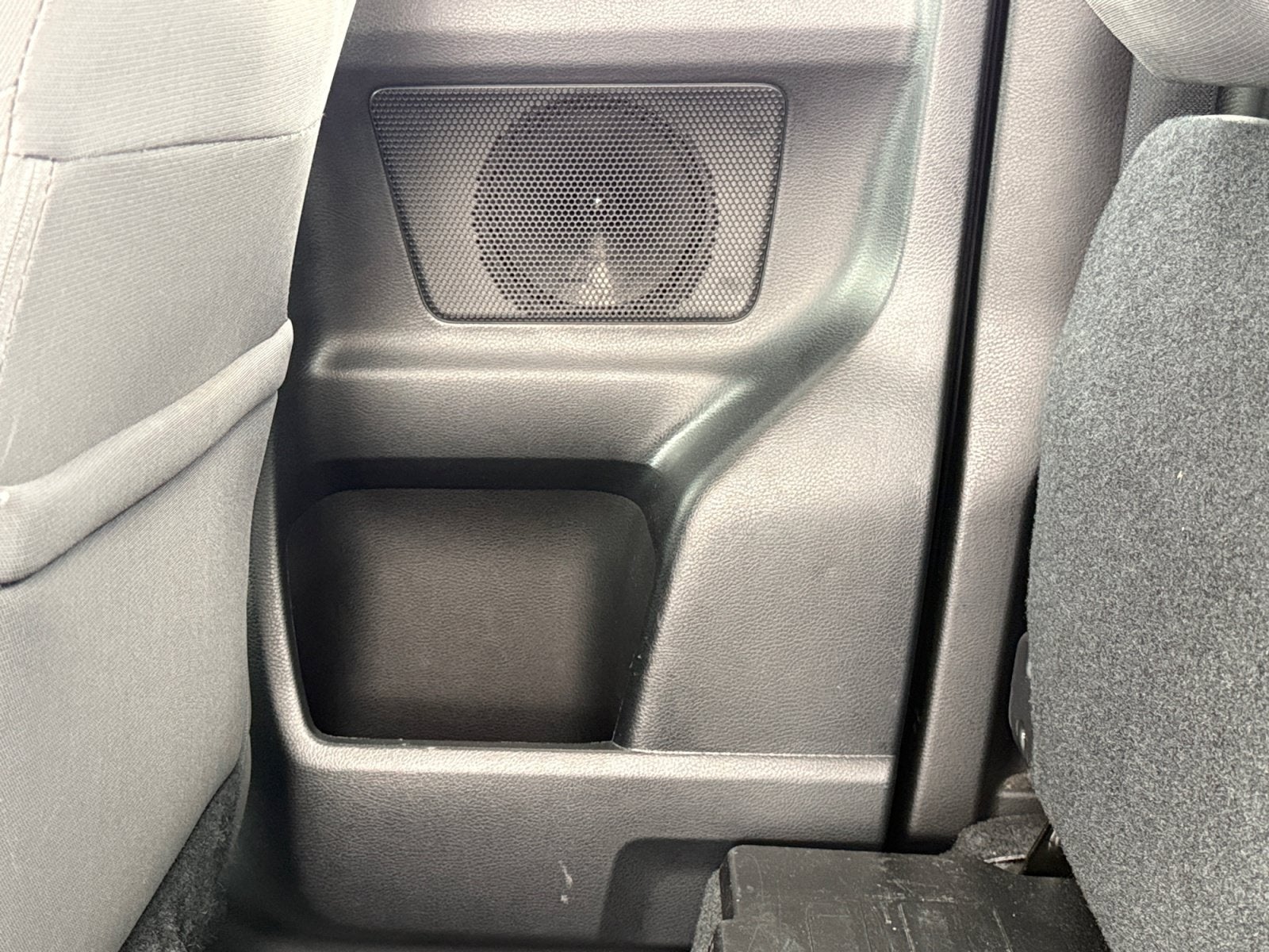 2022 Toyota Tacoma 4WD SR5