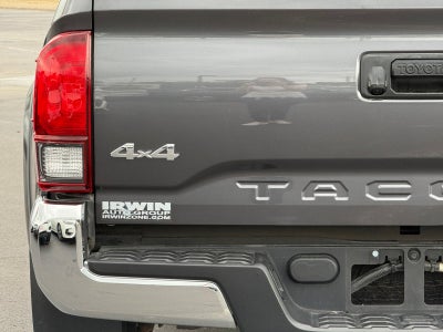 2022 Toyota Tacoma 4WD SR5