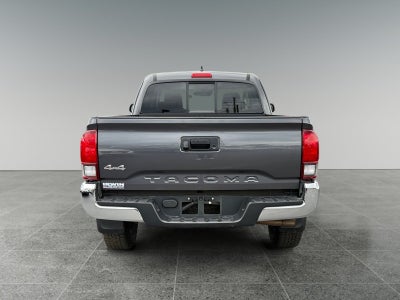 2022 Toyota Tacoma 4WD SR5