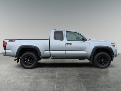 2022 Toyota Tacoma 4WD SR