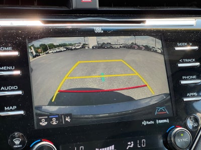 2019 Toyota Camry Hybrid XLE