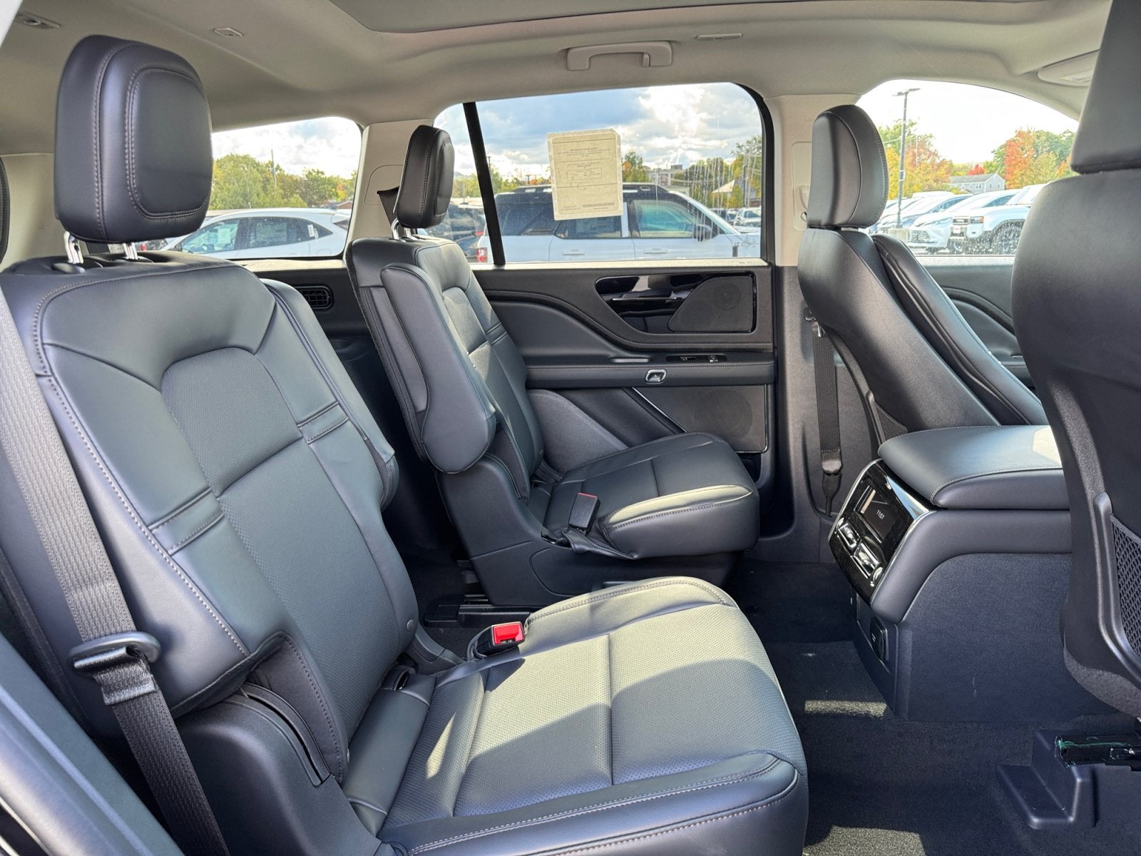 2027 Lincoln Aviator Premiere