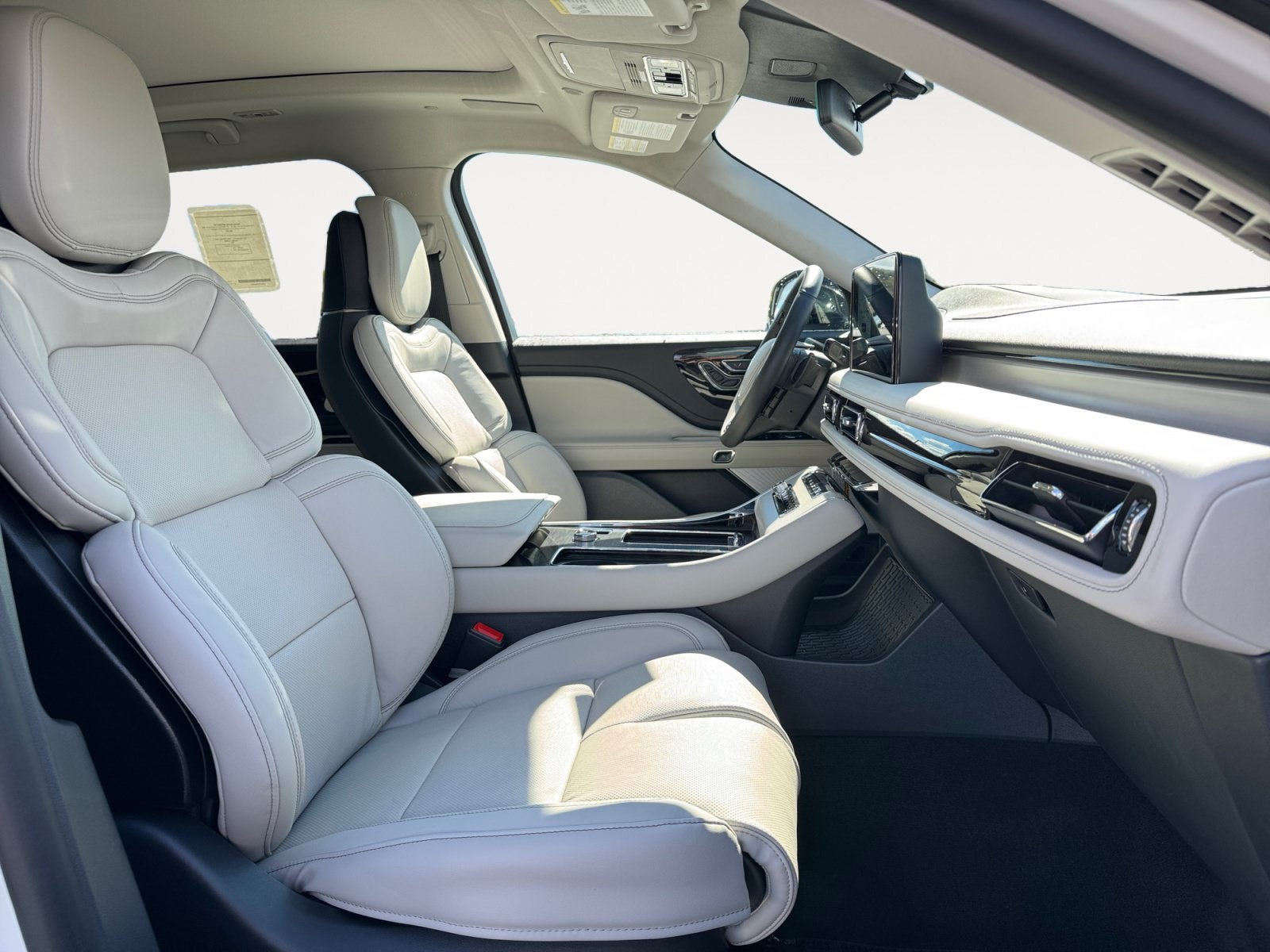 2027 Lincoln Aviator Reserve
