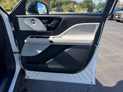 2027 Lincoln Aviator Reserve
