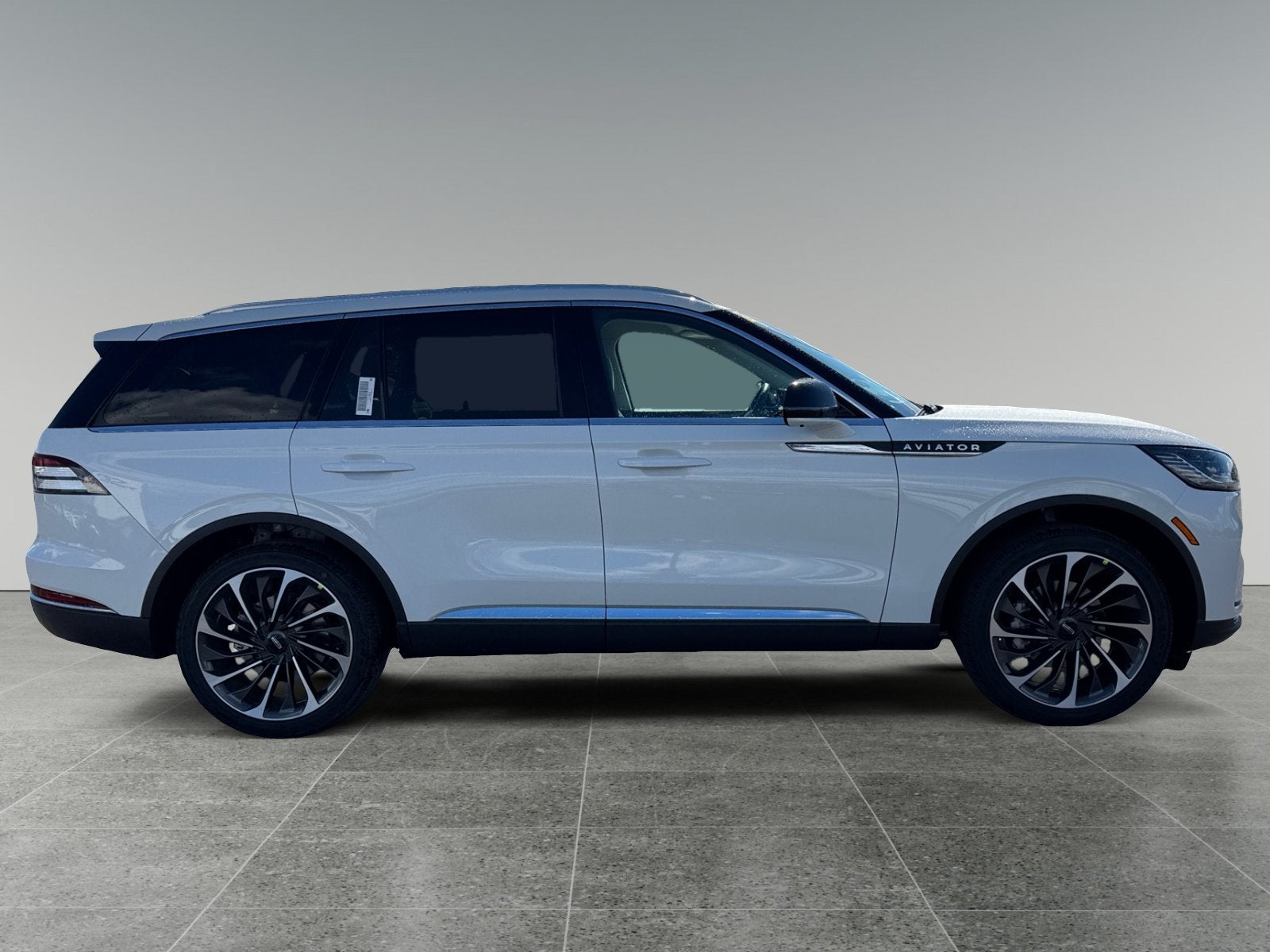 2027 Lincoln Aviator Reserve