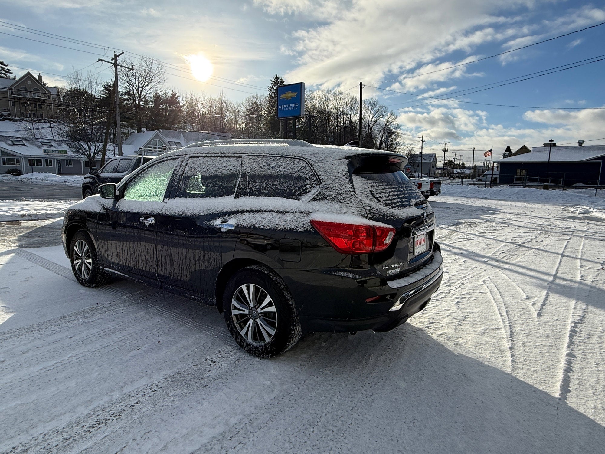 2019 Nissan Pathfinder SV
