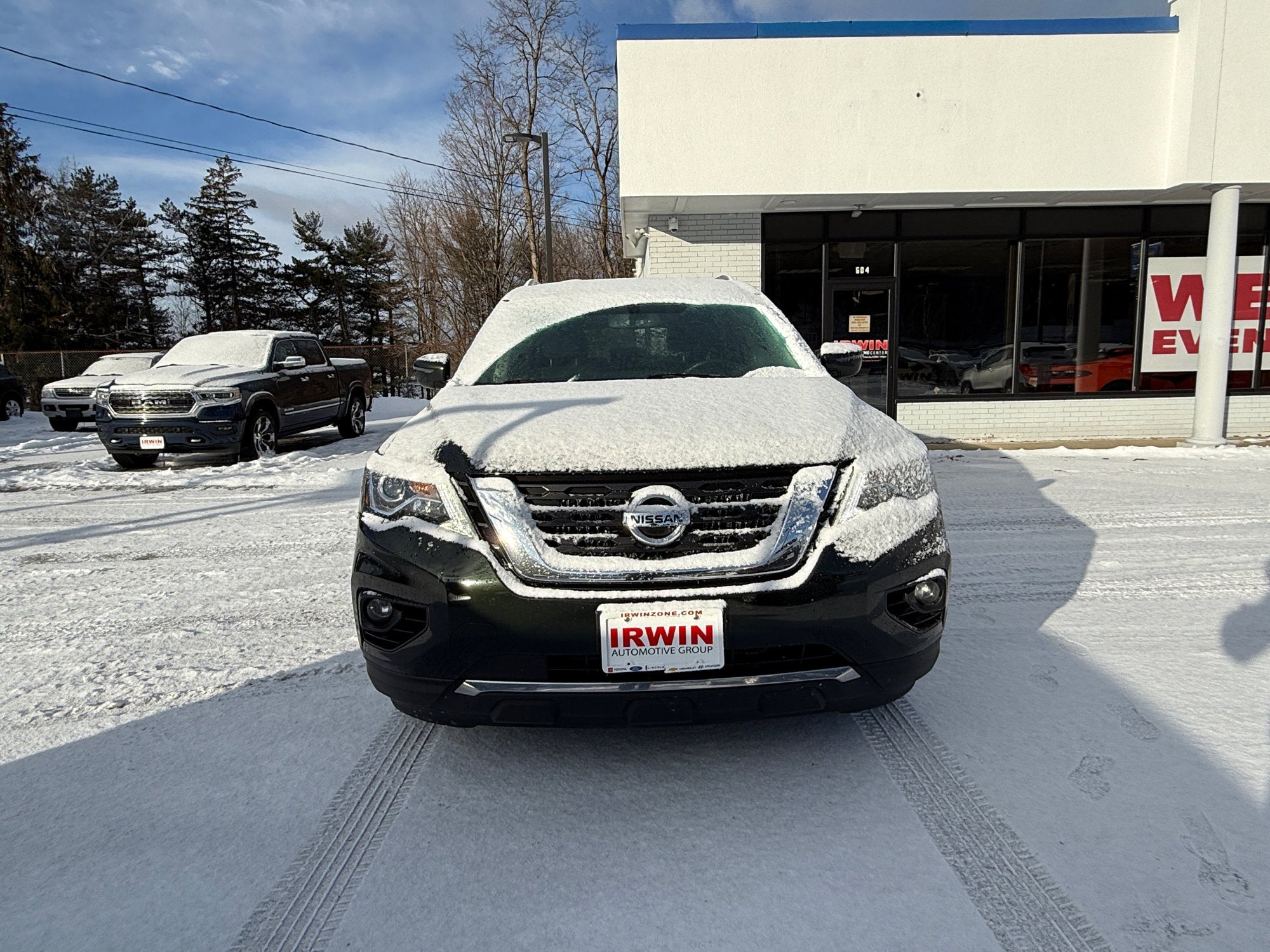 2019 Nissan Pathfinder SV