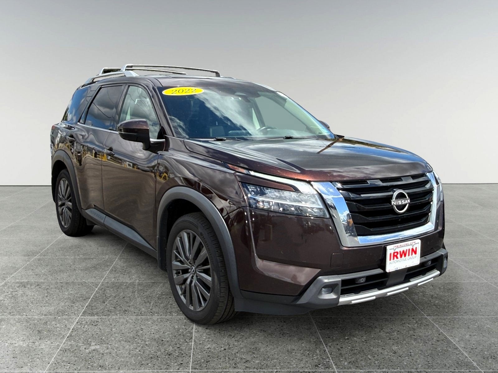2022 Nissan Pathfinder SL