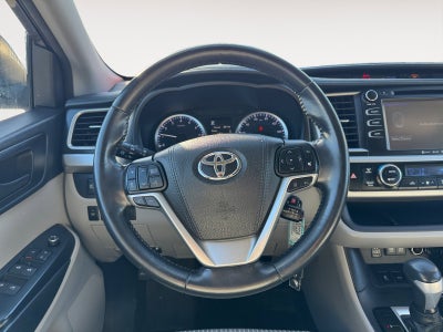 2018 Toyota Highlander LE Plus