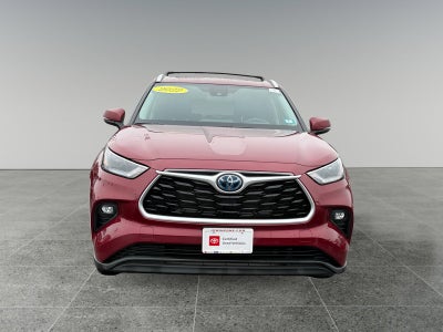2022 Toyota Highlander Hybrid XLE