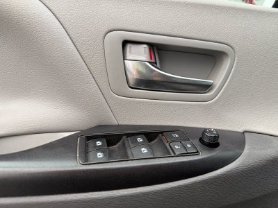 2020 Toyota Sienna LE
