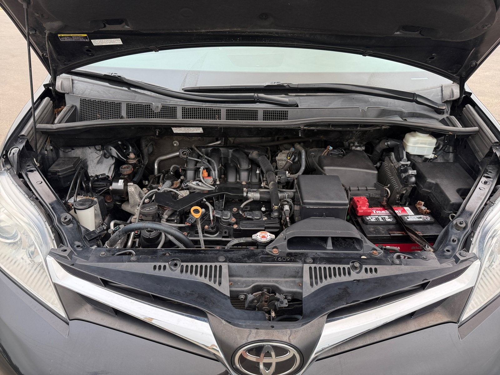 2020 Toyota Sienna LE