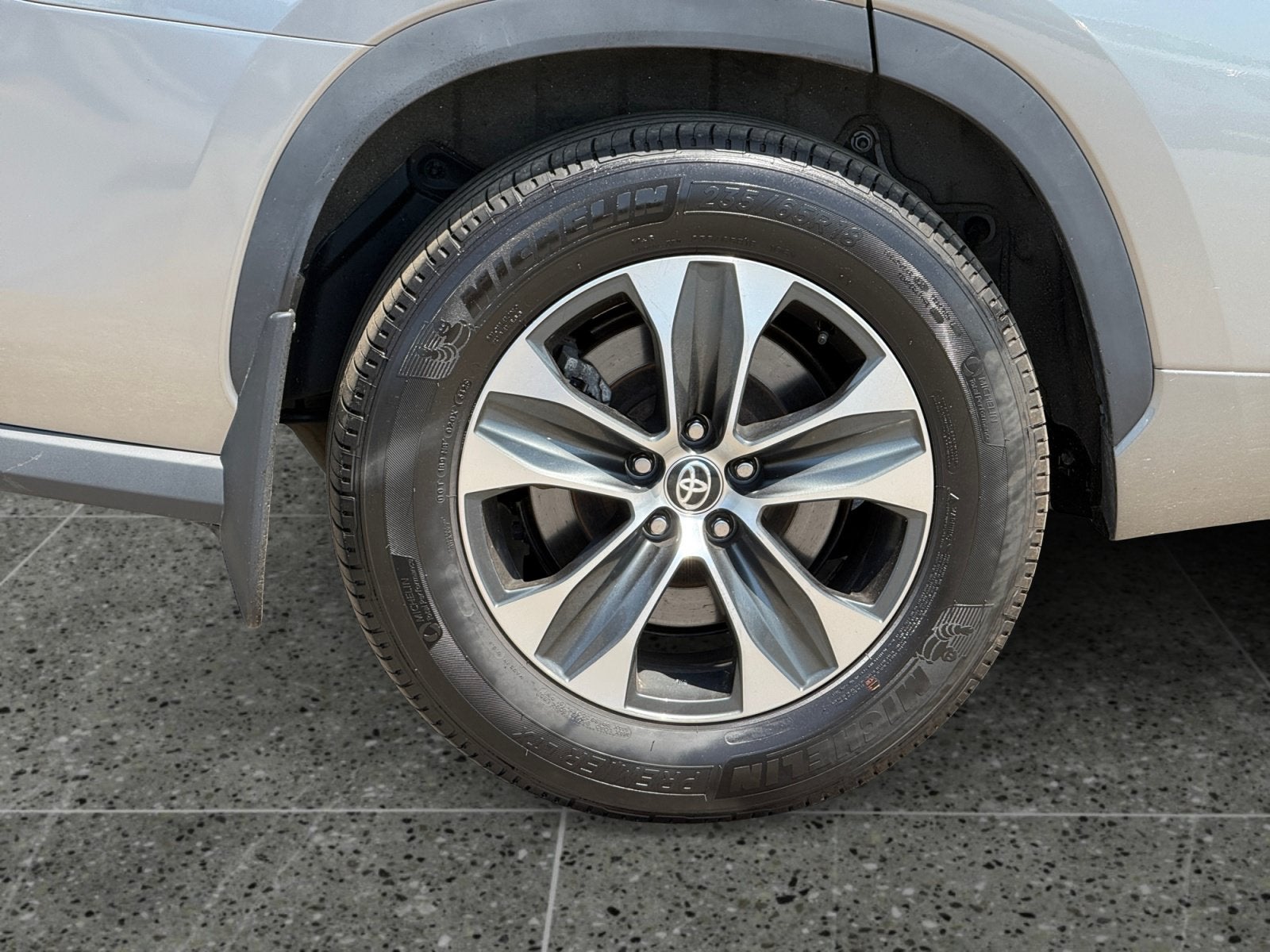 2026 Toyota Highlander XLE
