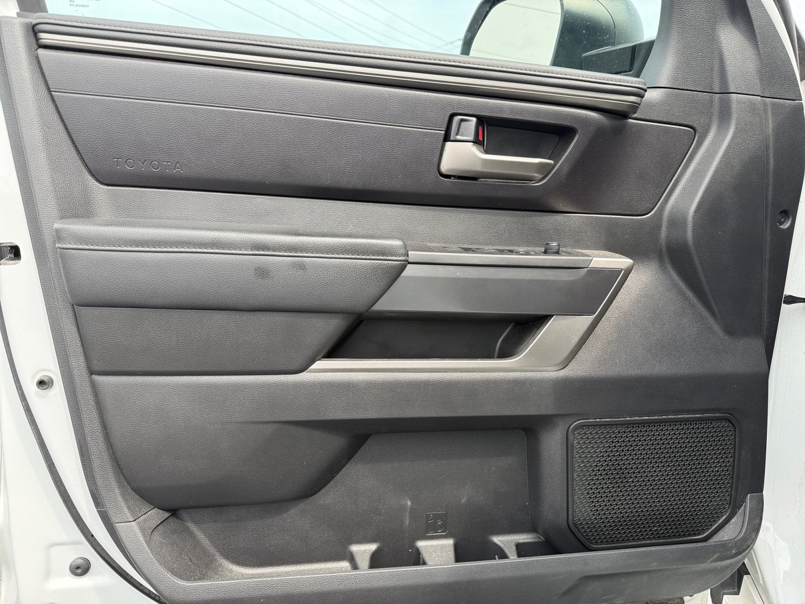 2024 Toyota Tundra 4WD Truck SR5