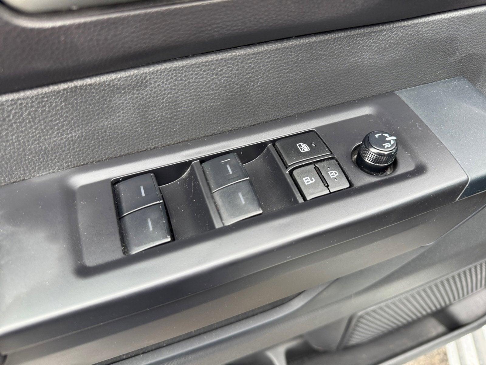 2024 Toyota Tundra 4WD Truck SR5