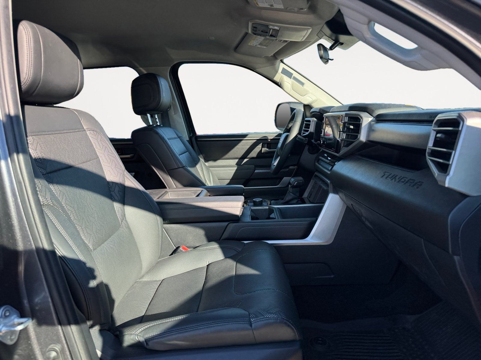 2023 Toyota Tundra 4WD Truck SR5