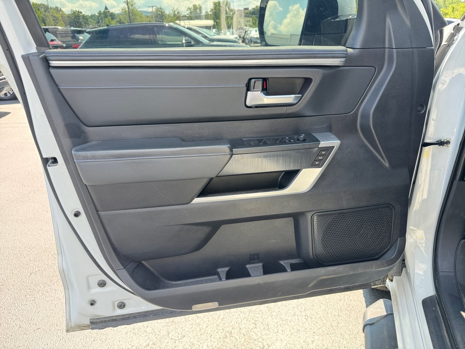2023 Toyota Tundra 4WD Truck Platinum