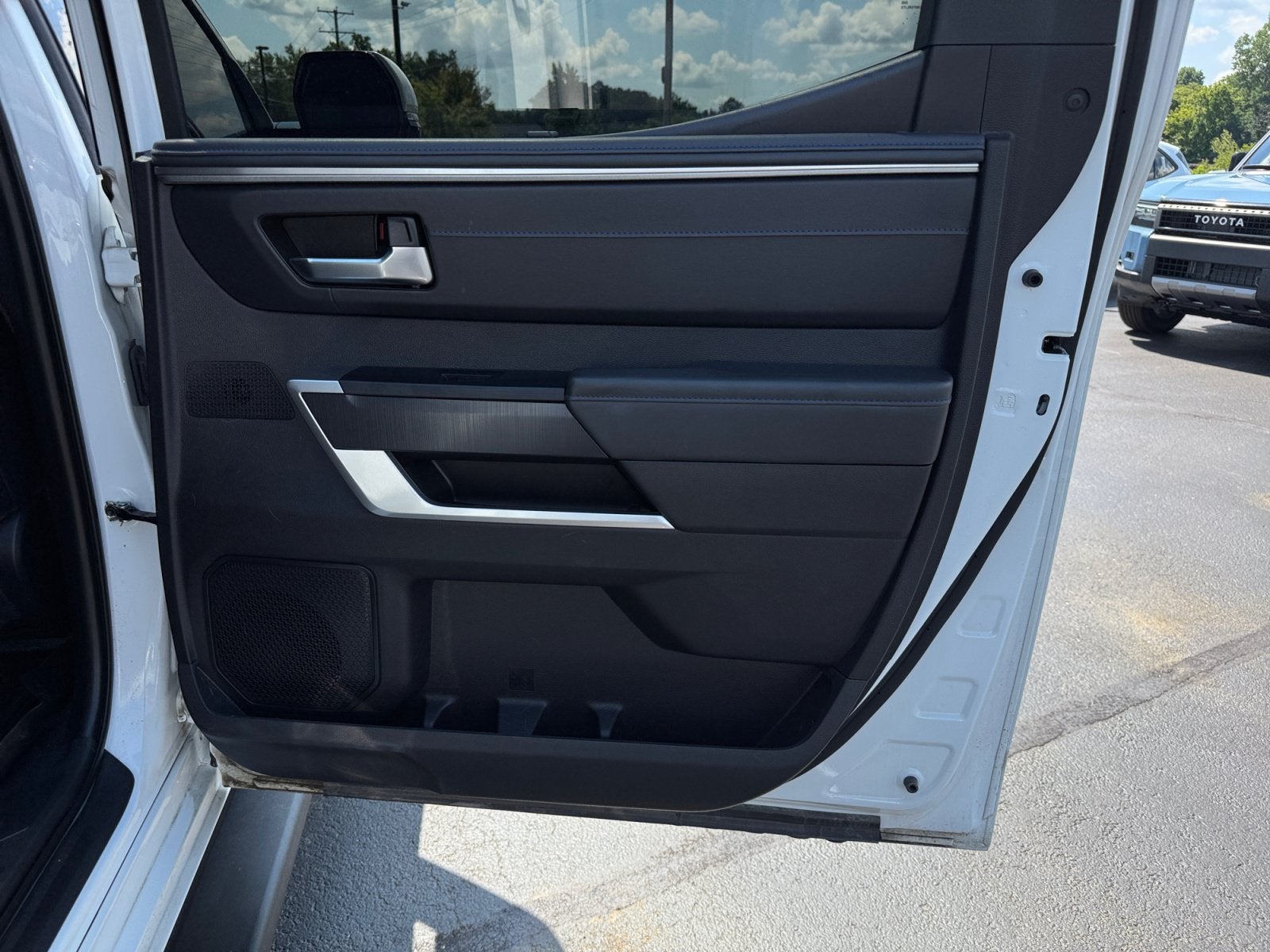2023 Toyota Tundra 4WD Truck Platinum