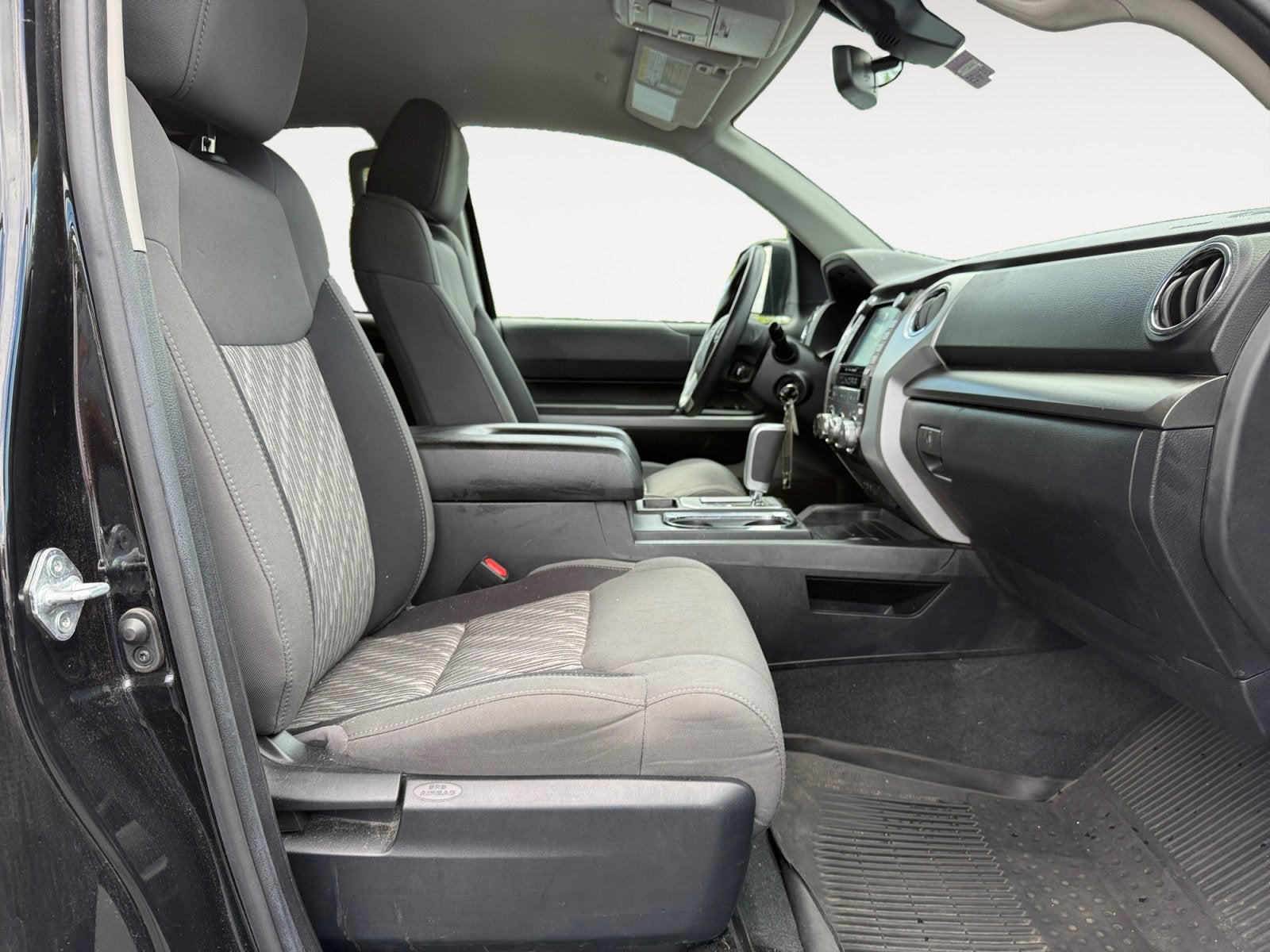 2021 Toyota Tundra 4WD SR5