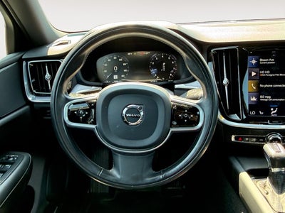 2020 Volvo S60 Momentum