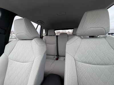 2025 Toyota Corolla Cross LE