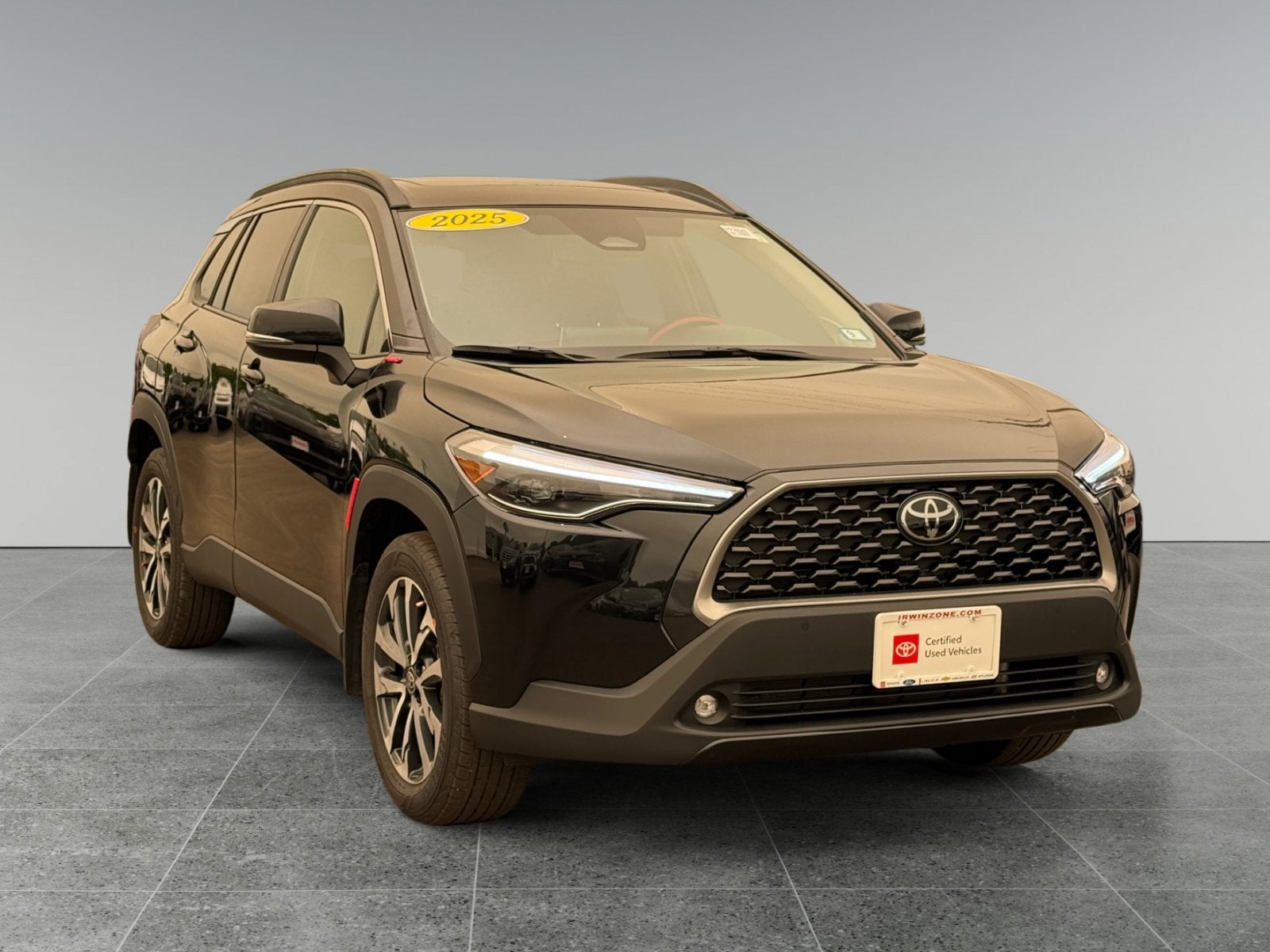 2025 Toyota Corolla Cross XLE
