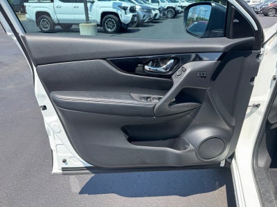 2021 Nissan Rogue Sport SL